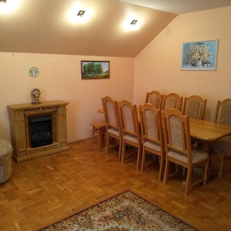 Будинок В Центрі Луцьк Екстер'єр фото